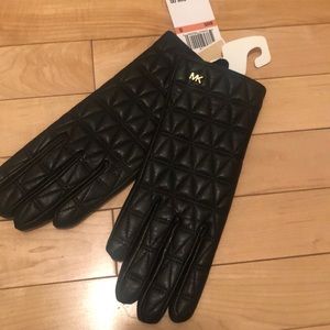 Michael Kors Black Leather Gloves ‼️🏷NWT🏷‼️
